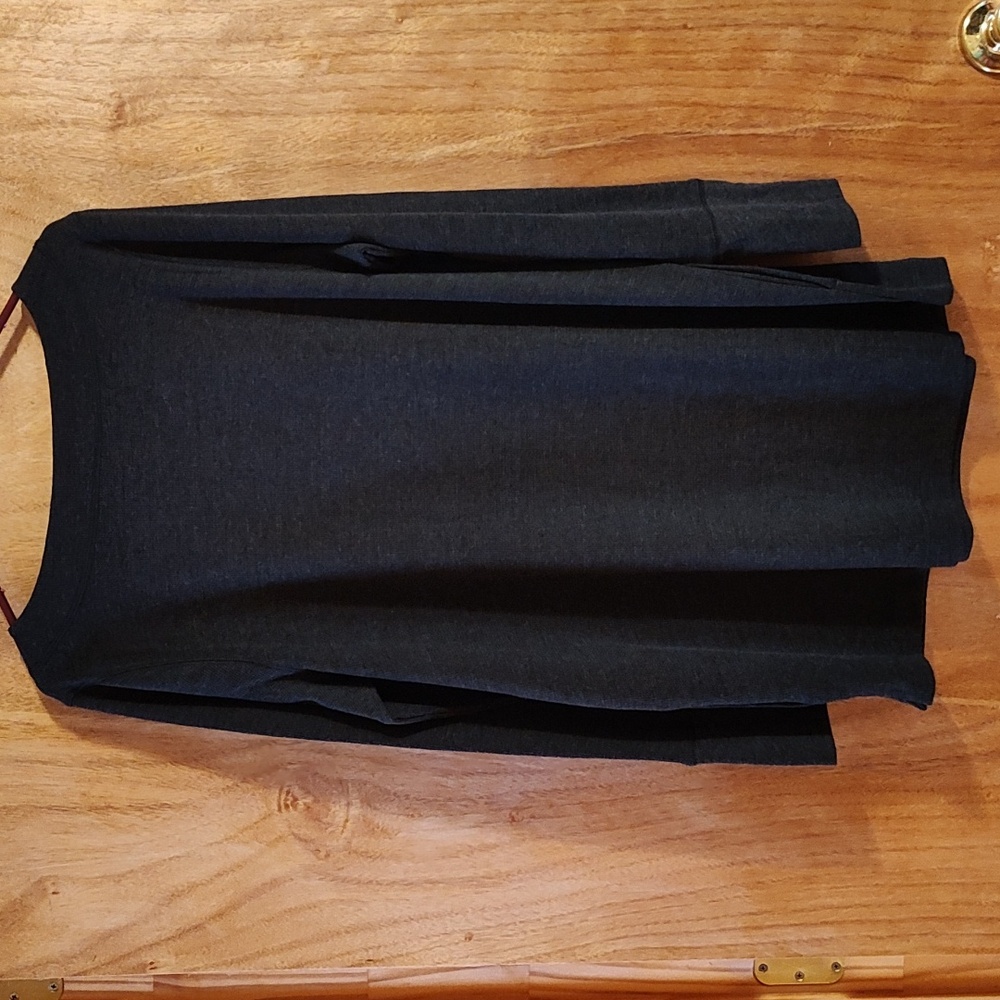 NWT J.Jill Waffle Knit Thermal Top Dark Charcoal Boat Neck Button Cuff Size LT - Picture 7 of 13